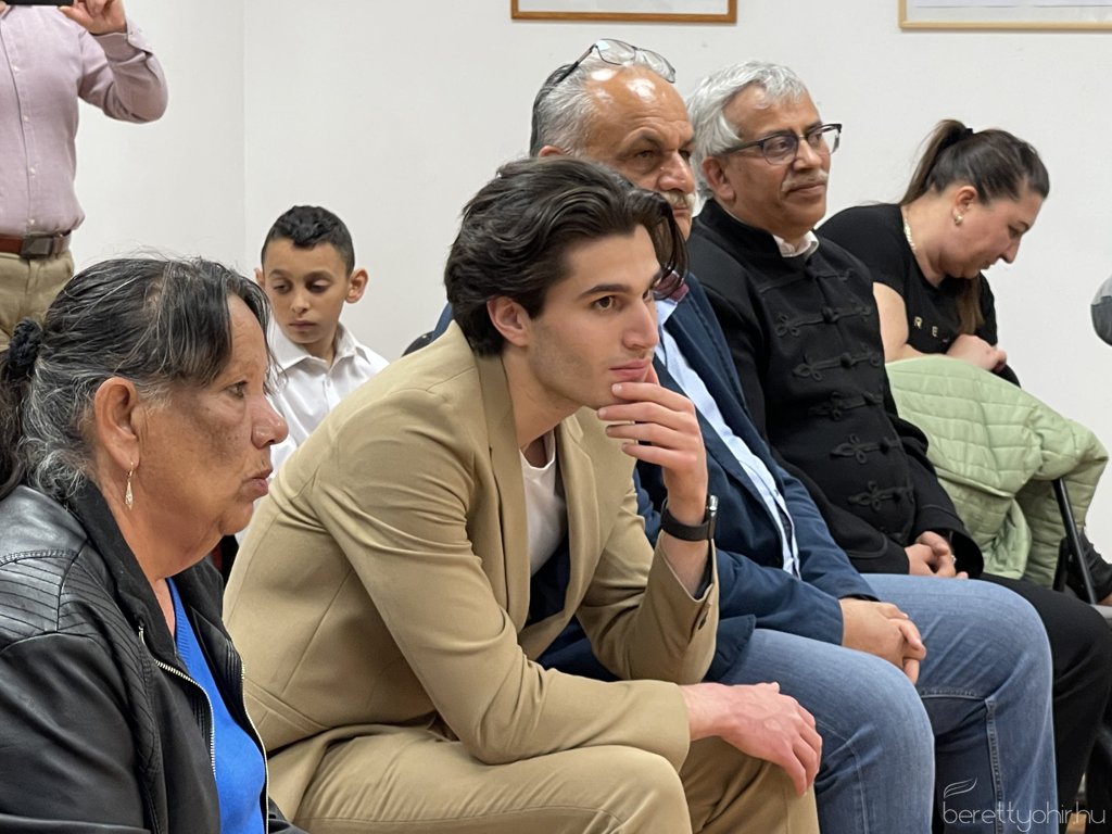 Cigánymesék - Rácz Anikó kiállítása 19